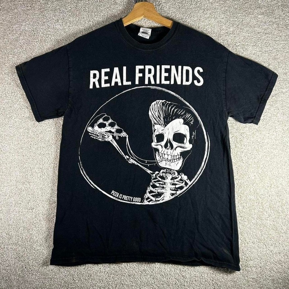 Vintage 2000s Real Friends pizza is pretty good pop punk band t-shirt Size M